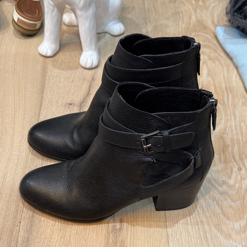 Eileen Fisher Black Ankle Booties